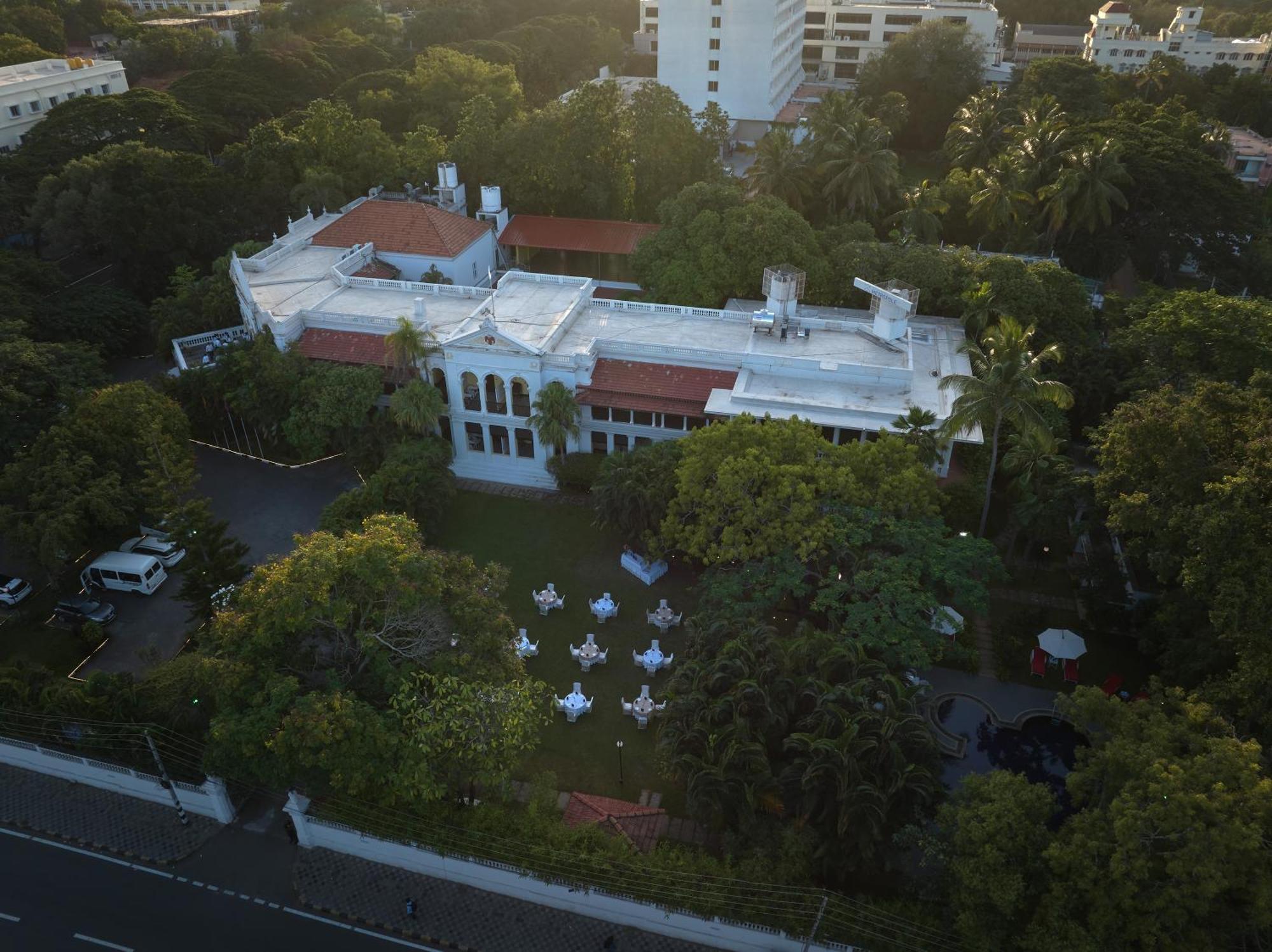 Royal Orchid Metropole Maiçor Exterior foto