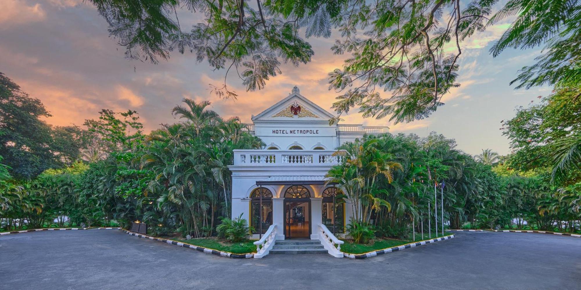 Royal Orchid Metropole Maiçor Exterior foto